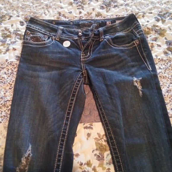 Miss Me Jeans - Picture 1 of 3